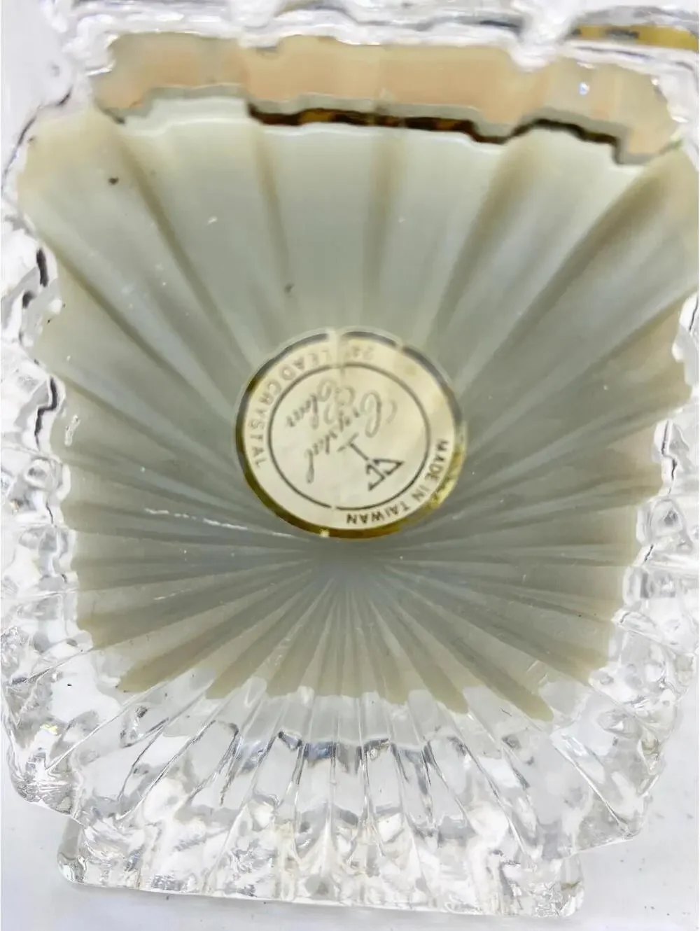 Crystal Clear Century 24% Lead Crystal Quartz Table Clock Taiwan 5” Tall “Works”